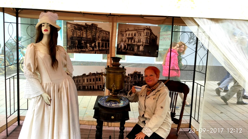 Історія міста у фактах та фотографіях - на святковій Проскурівській — фото 7