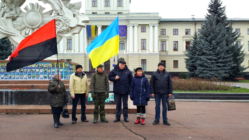 Галерея Героїв Небесної Сотні передана до музею історії міста Хмельницького — фото 2