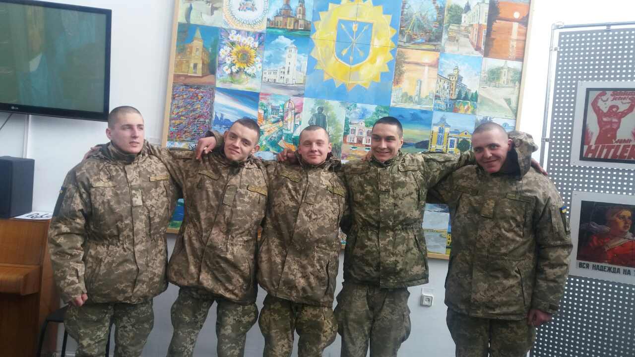 Музейна шефська допомога військовим: цікаве дозвілля для захисників України — фото 15
