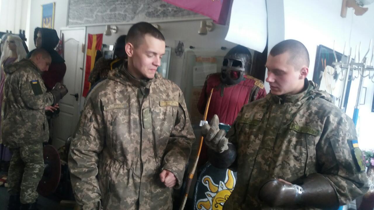 Музейна шефська допомога військовим: цікаве дозвілля для захисників України — фото 14
