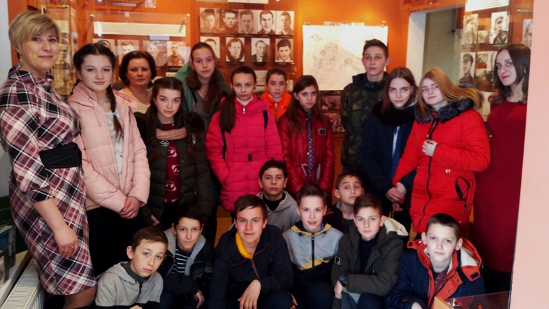 Все пам’ятає батьківська земля: і грім гармат, і визволення день — фото 1