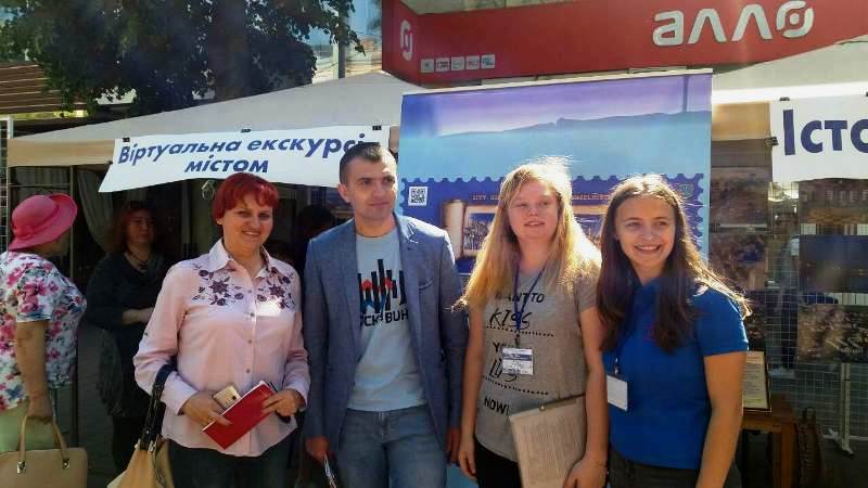 Відкривати своє місто гостям початку туристичного сезону допомагали музейники — фото 7
