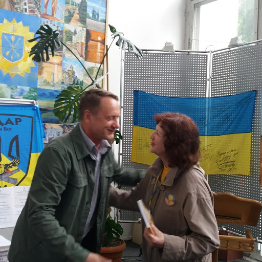 До Дня Героїв у музеї історії міста вшанували волонтерів — фото 7