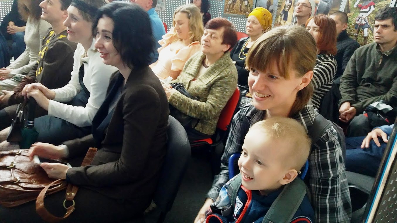 Вінтажне задоволення у вигляді історичної костюмованої вечірки — фото 15