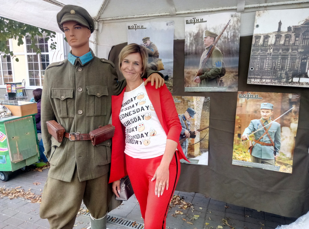 До Дня міста Хмельницького - "Машина часу" на Проскурівській за участю МІМХ — фото 11