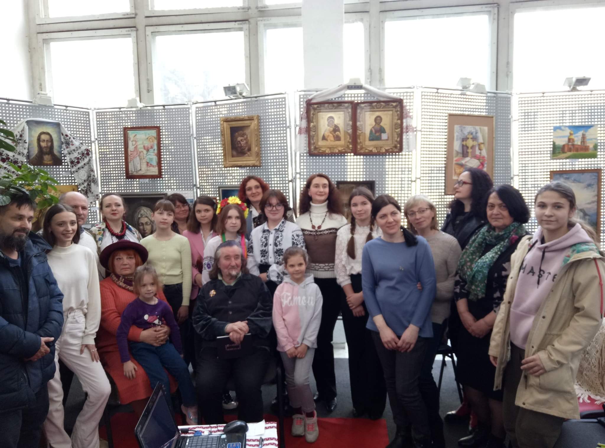 МОЛИТВА ЗА УКРАЇНУ – ДО СВІТЛИХ ВЕЛИКОДНІХ СВЯТ — фото 17