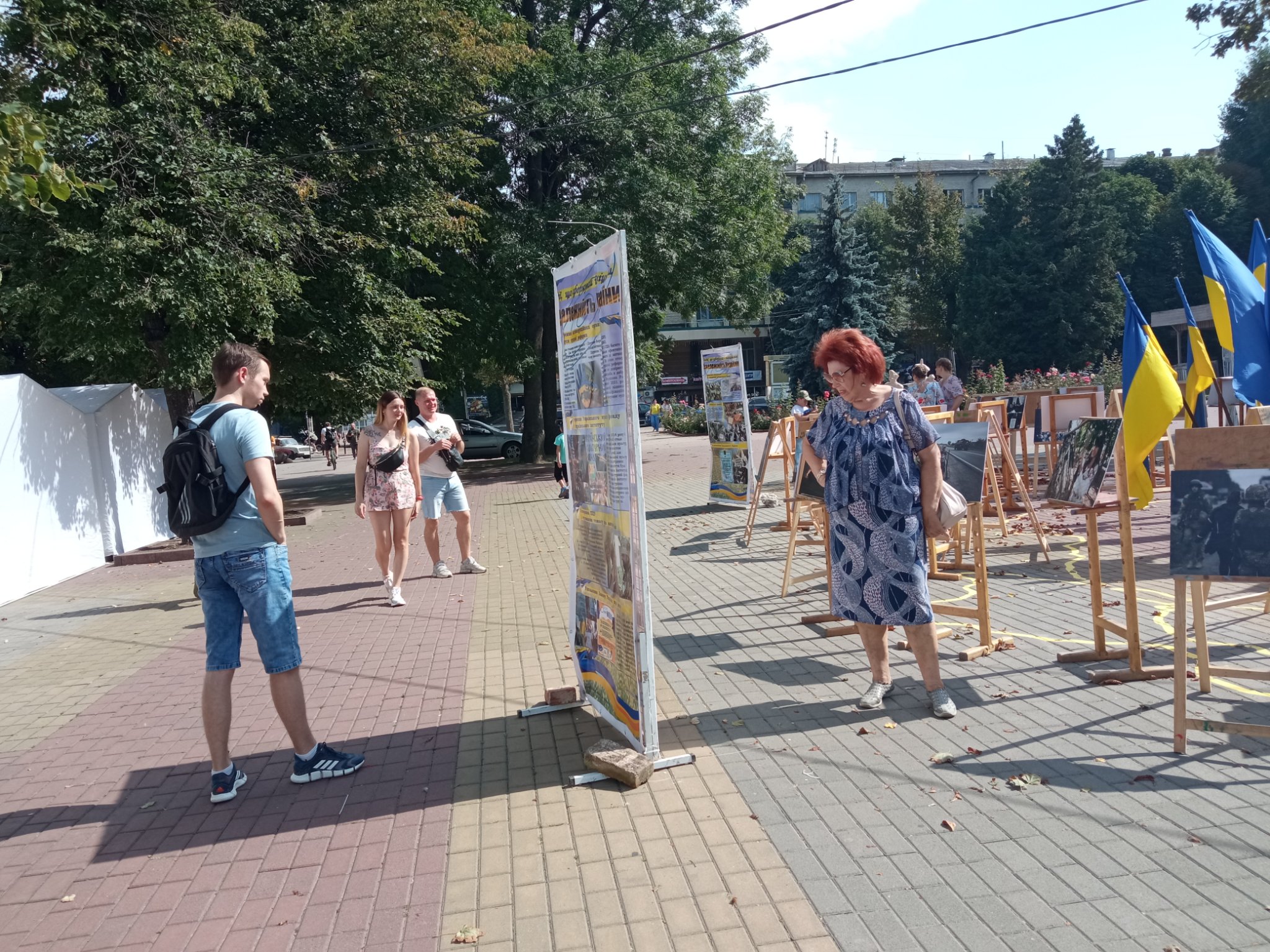 Стріт-виставка від МІМХ до Дня Незалежності — фото 13